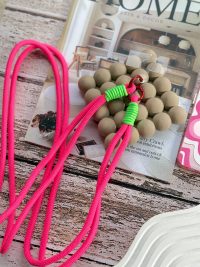 بند کنفی صورتی